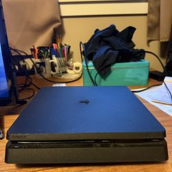 PS4 Slim