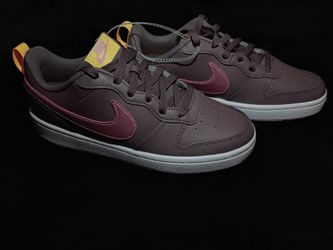 Nike Court Borough Low 2