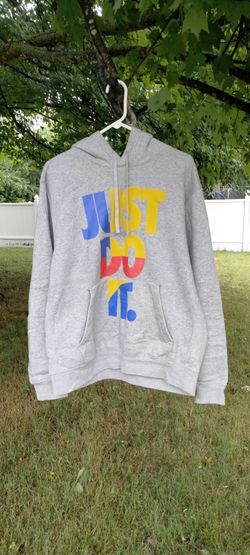 Nike Hoodie Size Large "Just Do It"