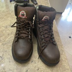 New Snow Boots Size  8 