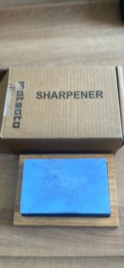 Knife Sharpening Stone with Wooden Base