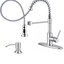 🔥New Kitchen Faucet Brushed Nickel with Pull Down Sprayer & Soap Dispenser, Stainless ( reseda ca)