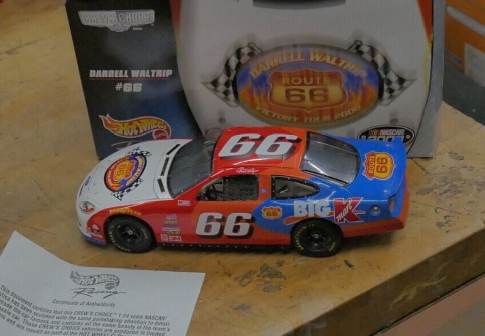 1999 1:24 NASCAR Darrell Waltrip Big K Route 66 K-Mart Ford TAURUS NEW W COA