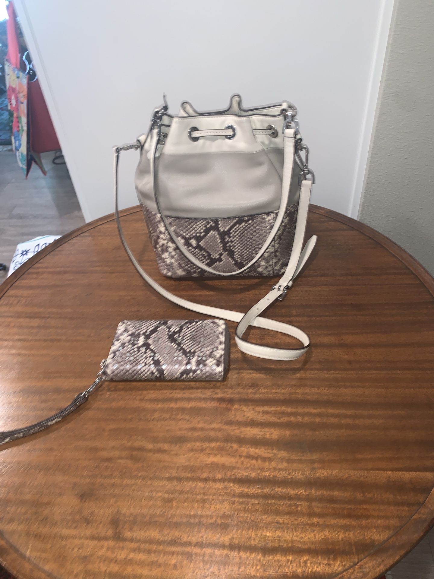 MICHAEL KORS NEW TRI TONE BAG & WALLET