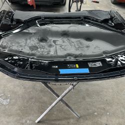 2023-24-25 BMW 7series Hood Excellent Condition 