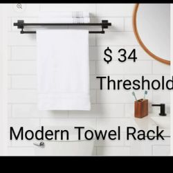 Brand New  Threshold Modern Towel Rack Black