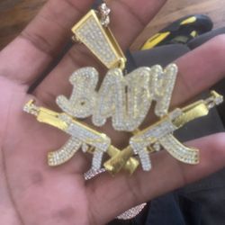 Baby Ak47/photo Pendant With Wings 