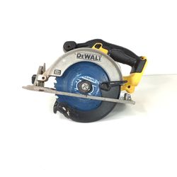 Dewalt 20v Max 6 1/2” Cordless Circular Saw ( TOOL ONLY )