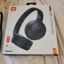 JBL TUNE 520 BT Headphones