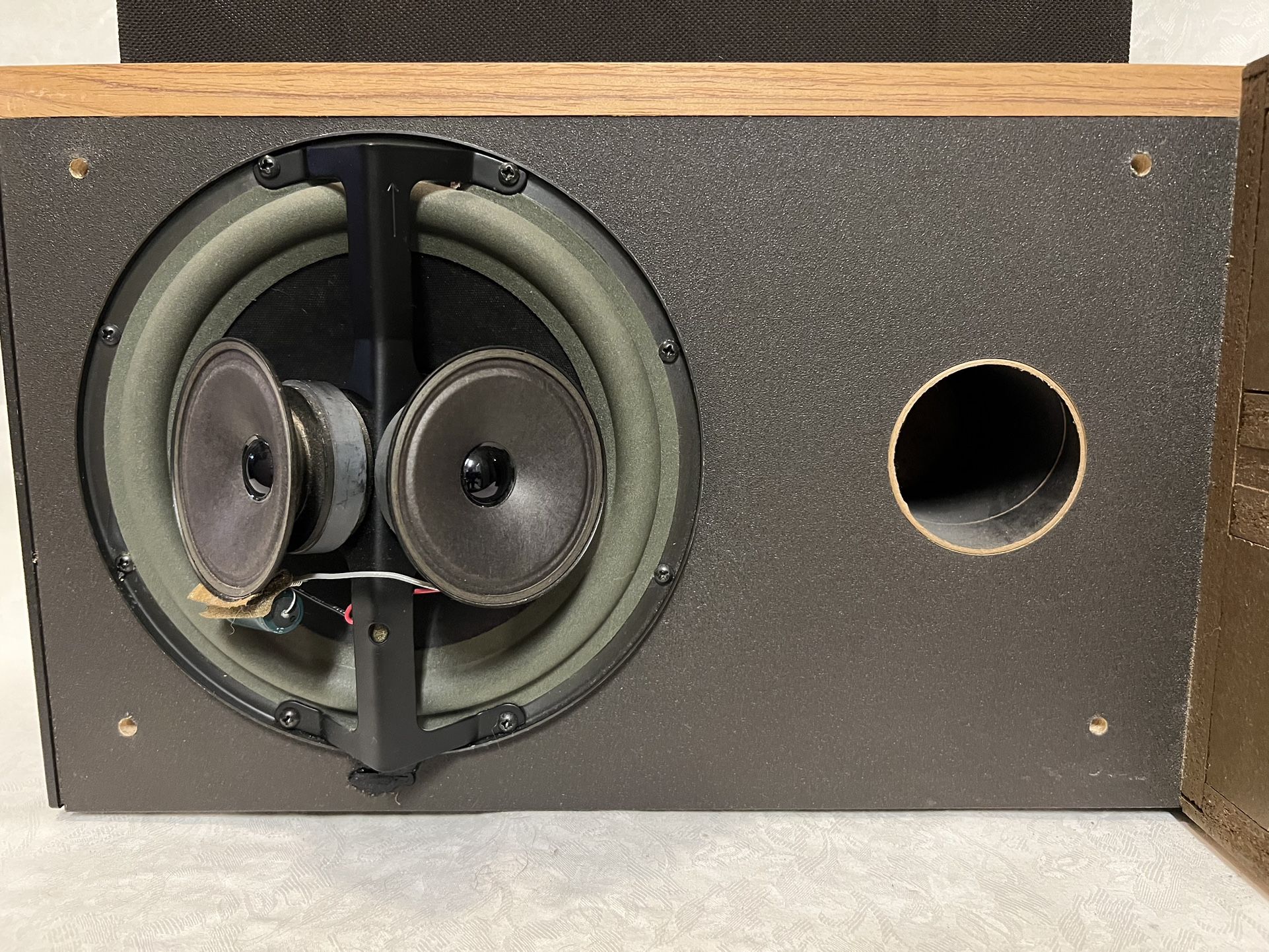 Bose 6.2 Stereo Everywhere Speakers $300.00 (pair) for Sale Bose 6.2 Stereo Everywhere Speakers $300.00 (pair) for Sale