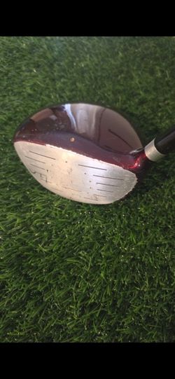 Intech AXT 450cc Driver featuring a 10.0-degree loft.