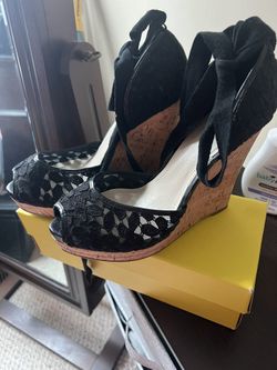 Nine West Lace Black Strappy Wedges