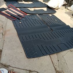 Brand New 10 piece SUV Floor Fitted Mats