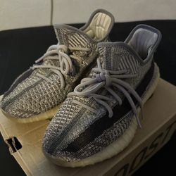 Yeezy Boost 350 V2 Zyon Size 7