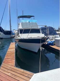 1973  35 ft Luhrs Sport fisher/Cruiser