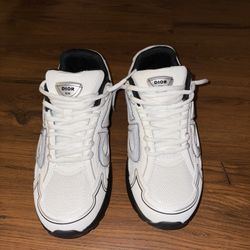 Dior B30 Black White 