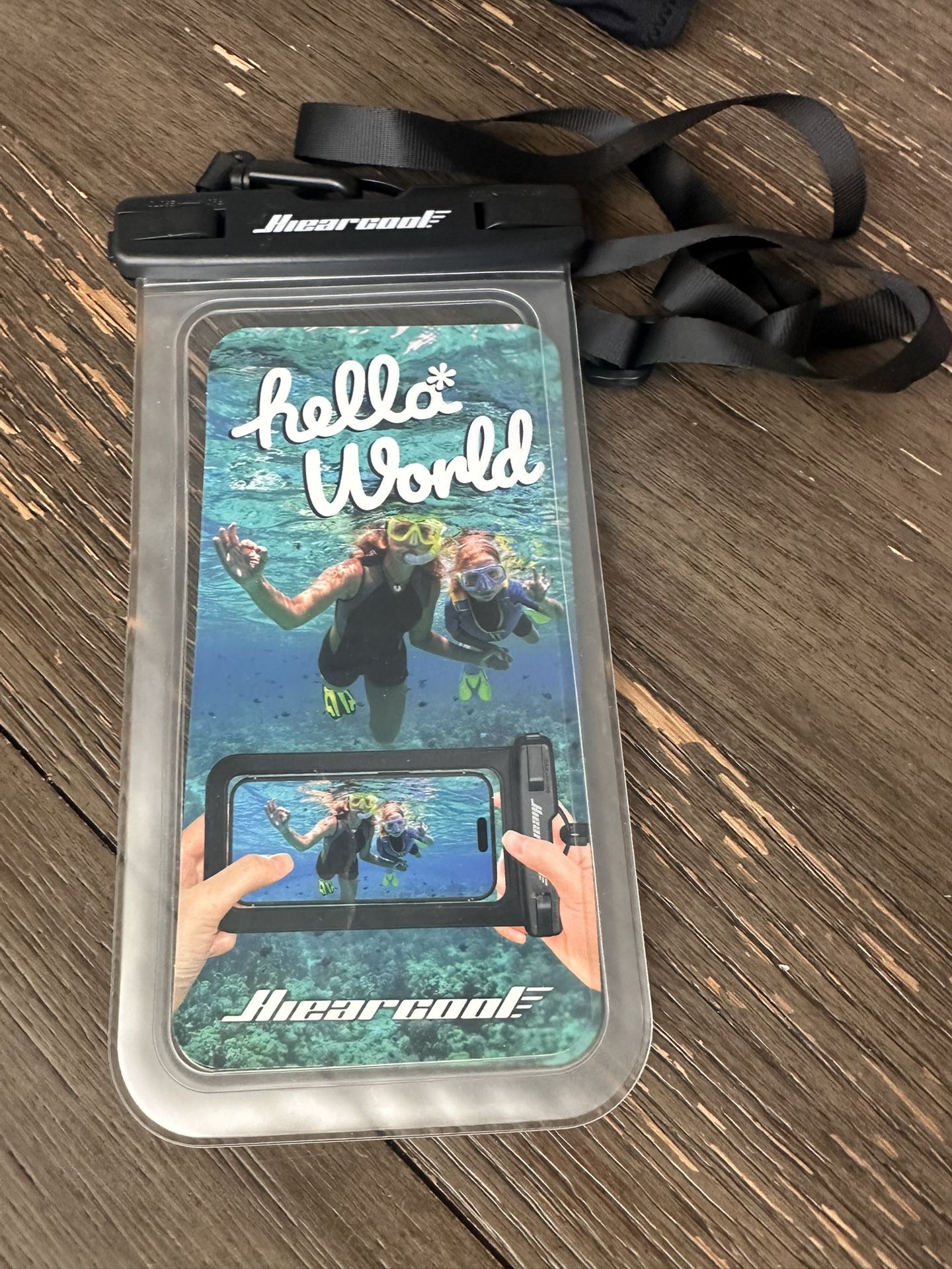 Underwater phone holder