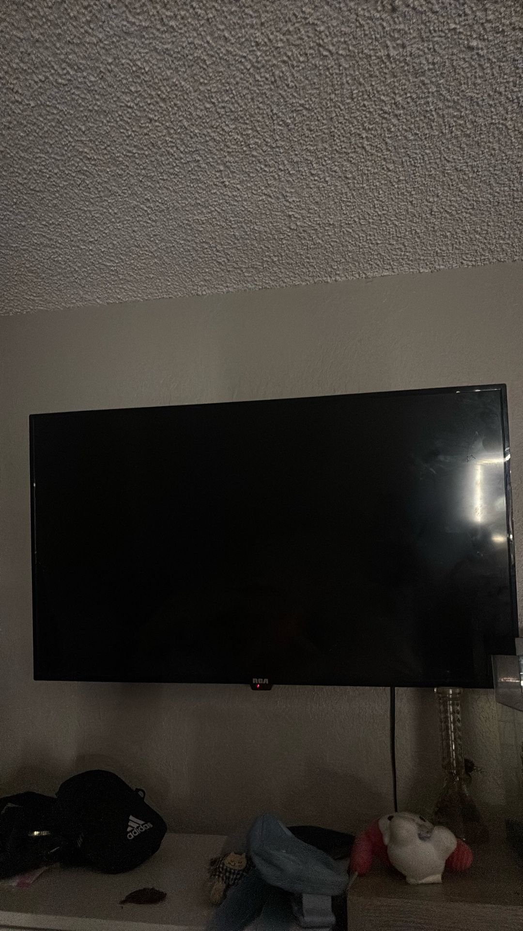 43 In Roku RCA Tv