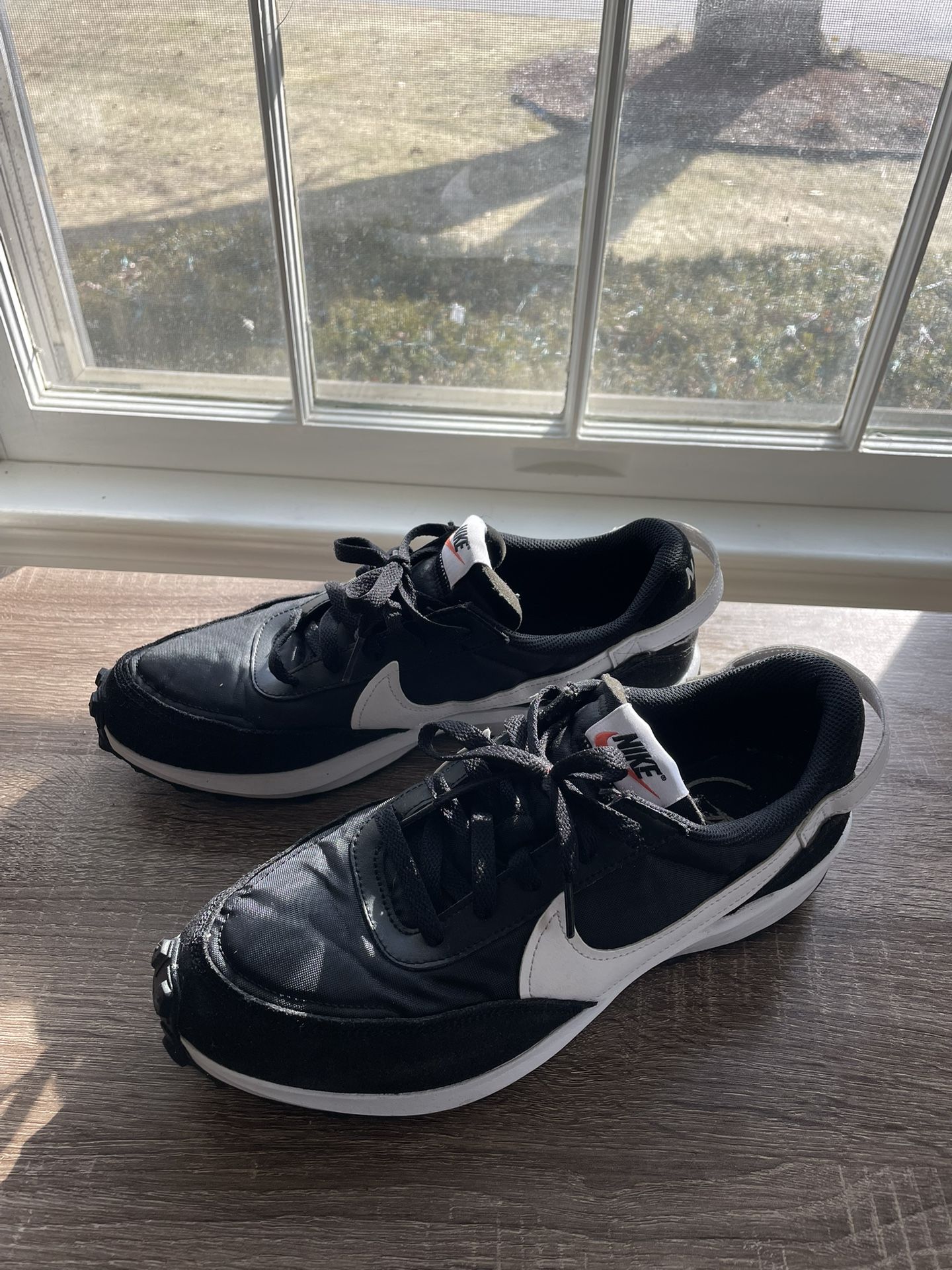 Nike Waffle Size 9.5 Or 9