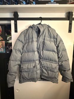 Kenneth Cole gray men's Large hooded puffer jacket