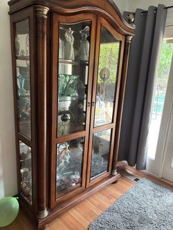 Display cabinet