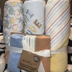 Baby Hooded Towels & Wash Cloths