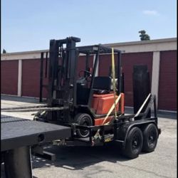 Forklift
