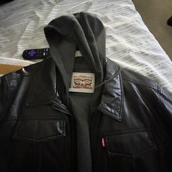 Levi’s Leather Jacket L
