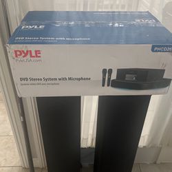 Pyle DVD Stereo System New With Mics.
