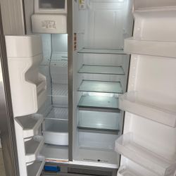 Refrigerador New