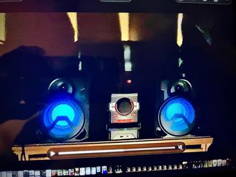 Boom Box LED “Dancing” Lites, CD Player 📀 Am-Fm Stereo 📻 Excellent/Condition/$45