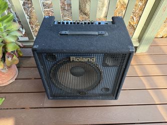 Roland KC-550 4-Channel 180-Watt 1x15" Keyboard Combo