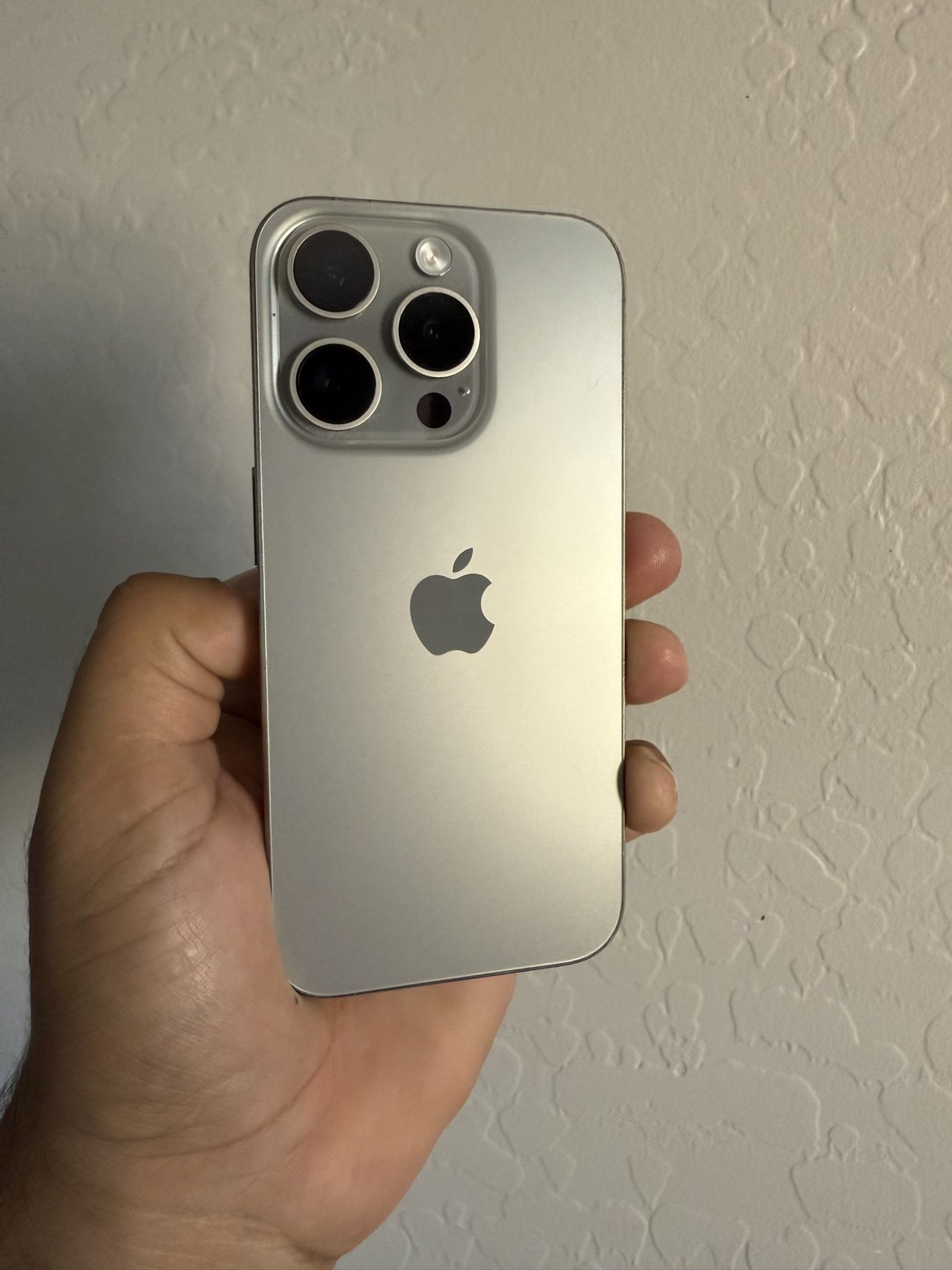 iPhone 15 Pro