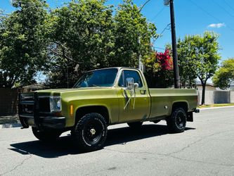 1973 Chevy c20 4x4 one