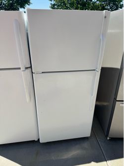 Ge fridge 30 inch 2 door