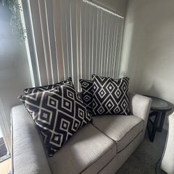 LoveSeat With Pillows