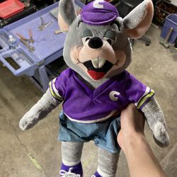 Chucky Cheese Plush 17”
