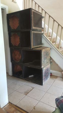 Sub bass subwoofers scoops speakers 