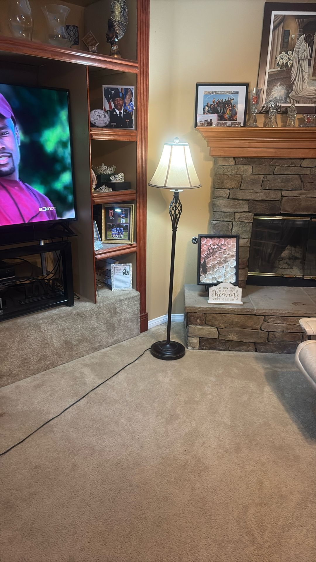 Stand Lamp 5 Foot Tall Good Condition