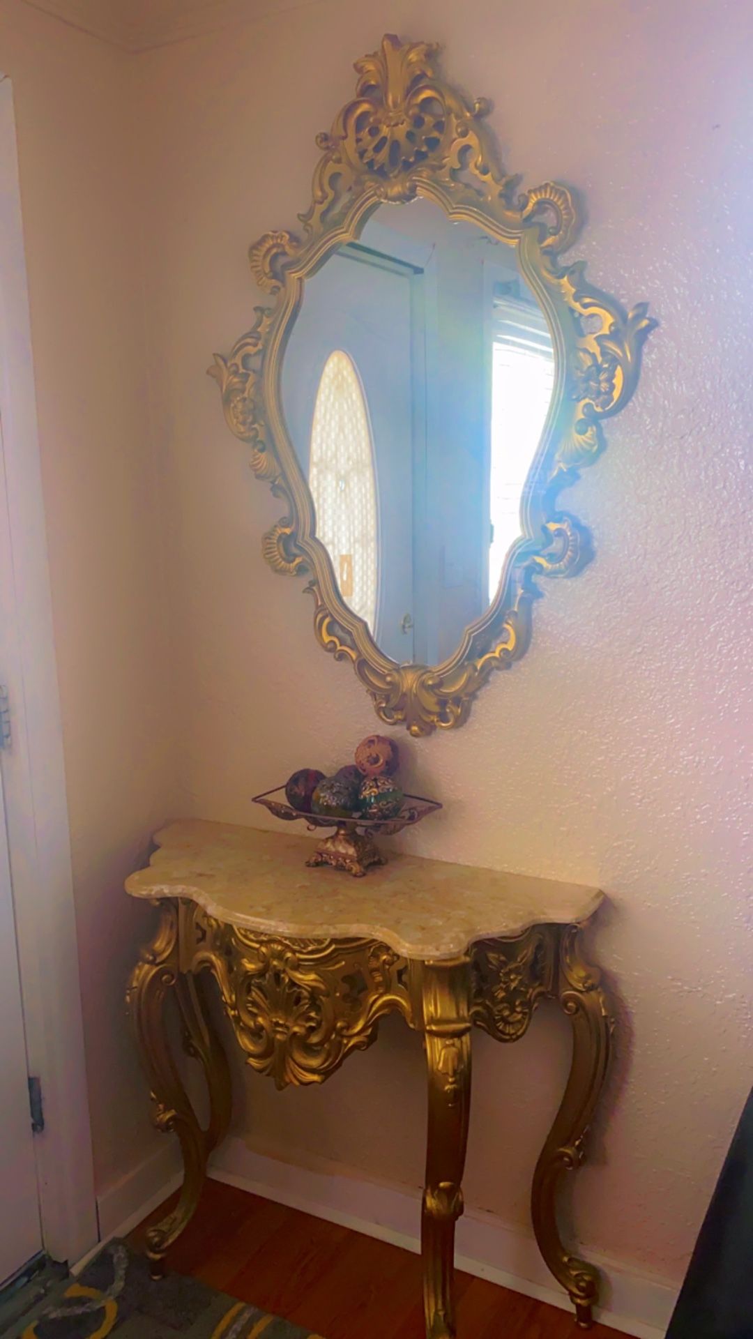 Mirror & Table