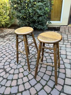 Set Of 2 Barstools