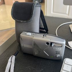 Nikon Nuvis A20 Point And Shoot