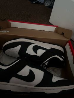 Nike Unisex Panda Dunk Low Shoes