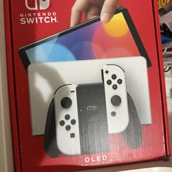 Nintendo Switch Oled (NO TRADES)