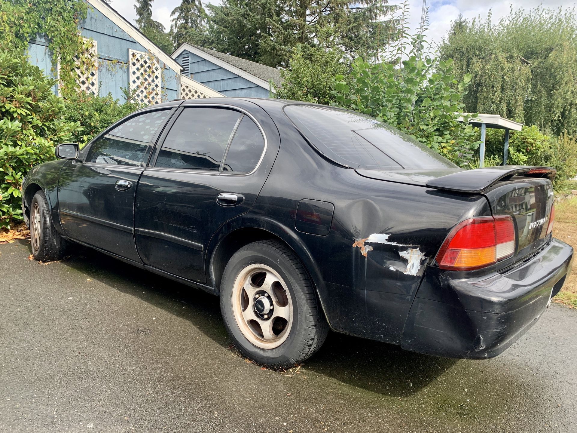 1998 Nissan Maxima