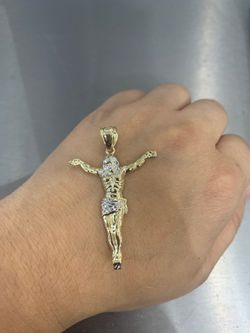 10k real gold Jesus charm