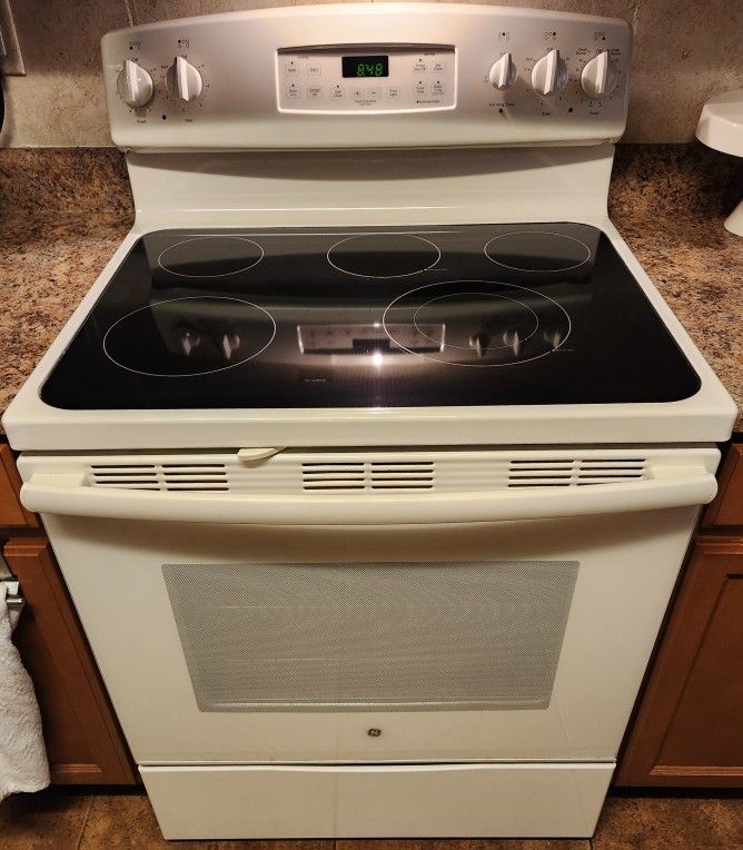 Bisque Ge 30-inch Electric Glass Top Stove 