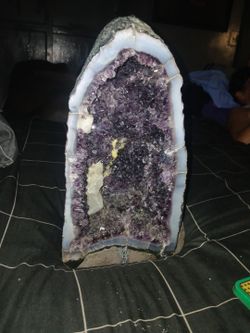 Amethysts Rock