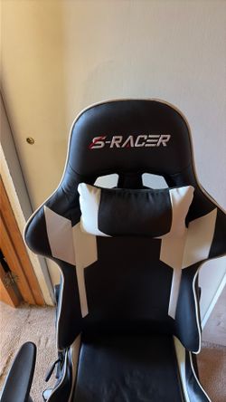 S racer gamein chair