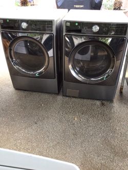 Set washer and dryer gas